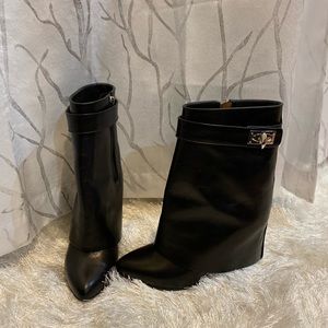 Givenchy Shark Lock boots mini